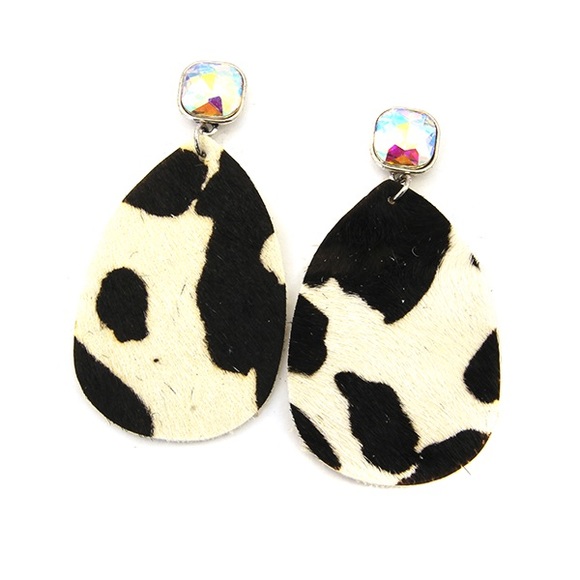 stud dangle gem dangle cow pattern earrings 🐮🤎 - Picture 1 of 4